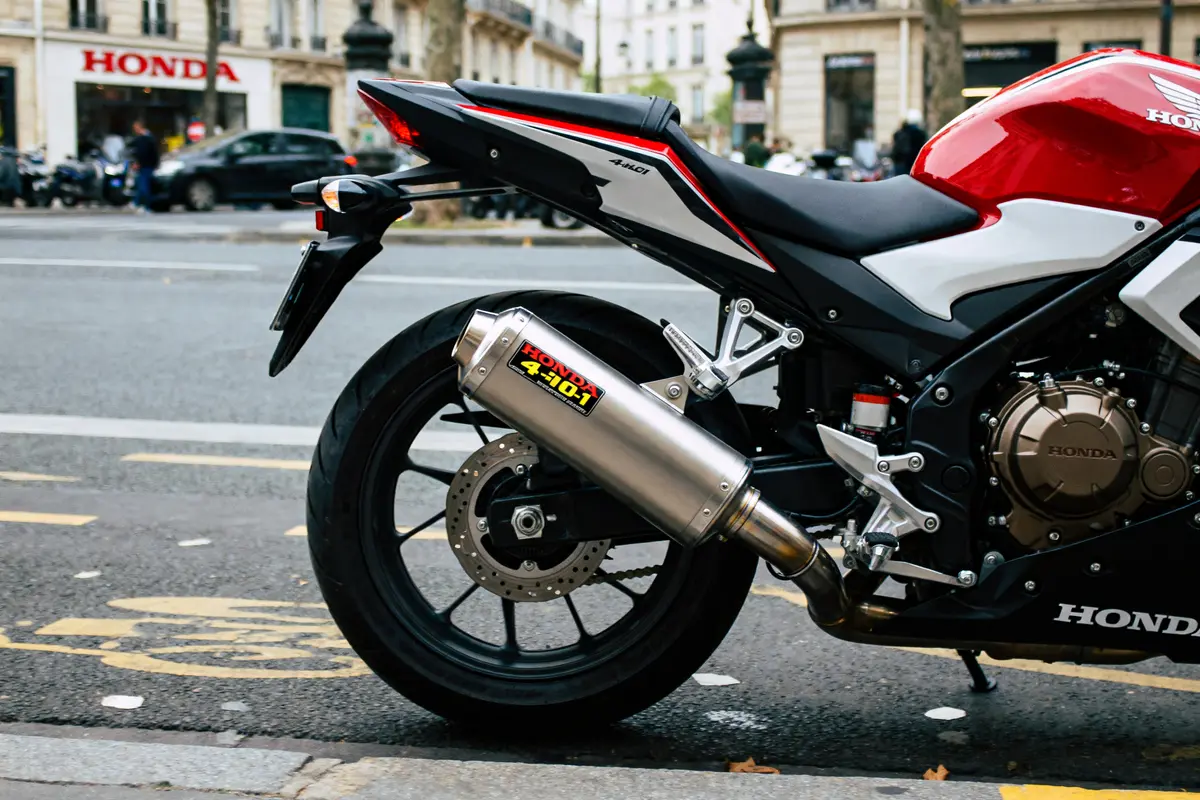 Escape 4-en-1 Honda : guide essentiel et installation facile